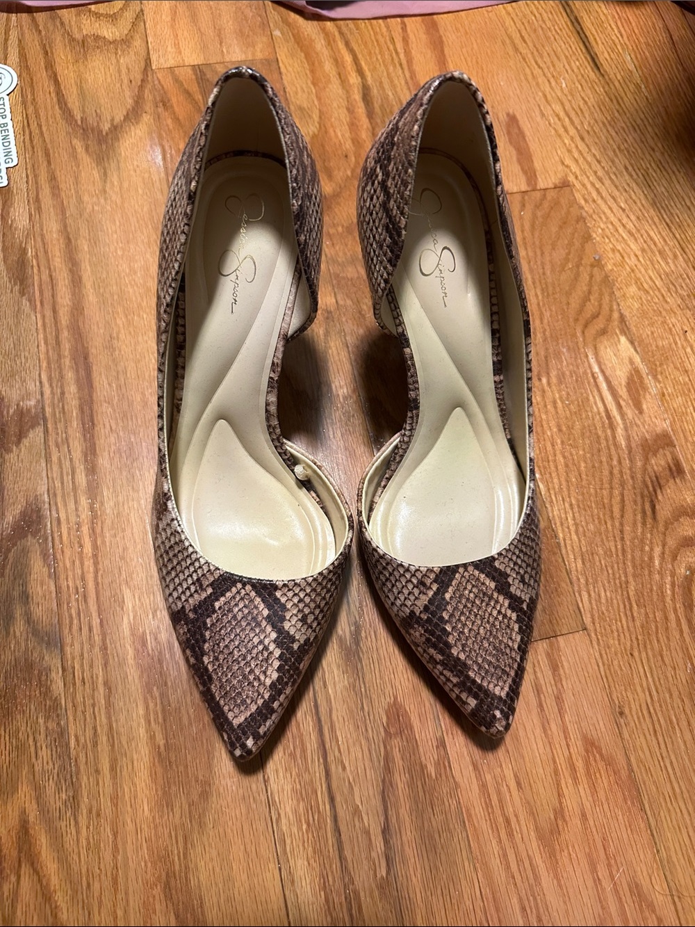 Brand new Jessica Simpson Brown Snake-Print Pointed Pumps